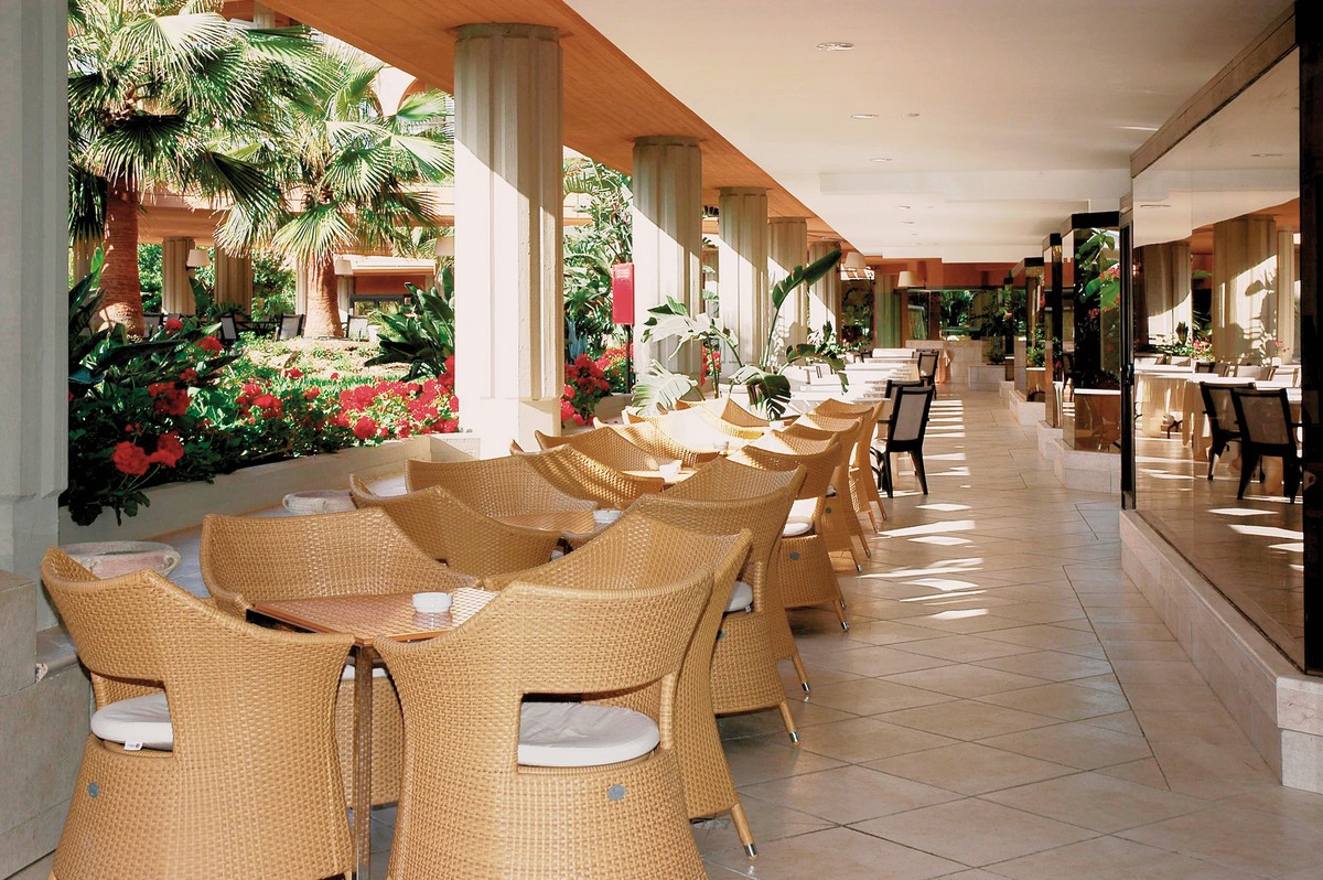 MClub Acacia Resort