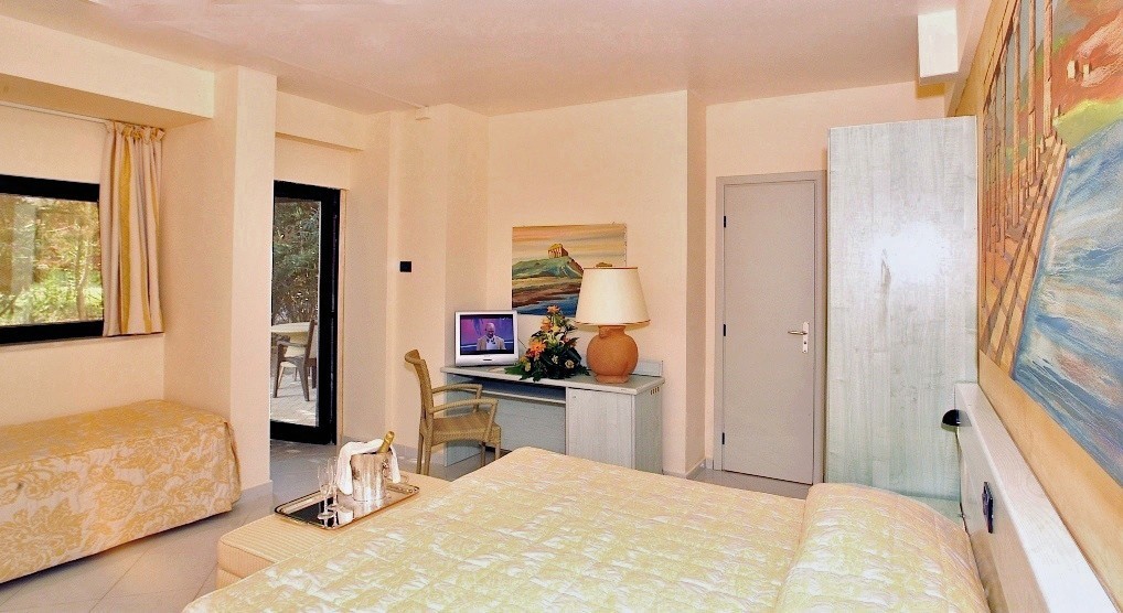 MClub Acacia Resort