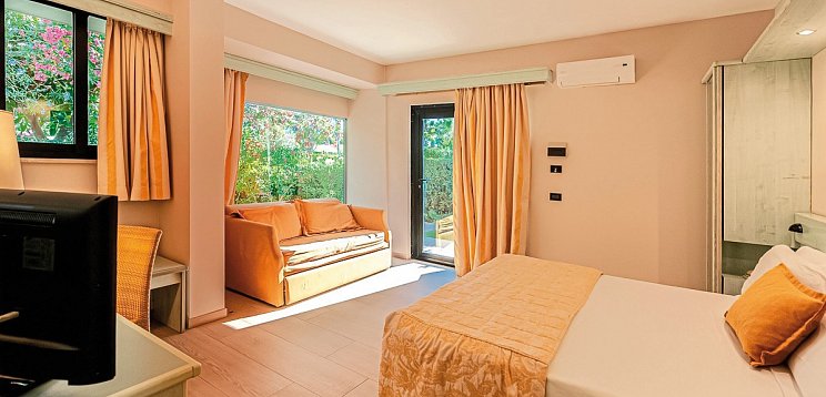 MClub Acacia Resort