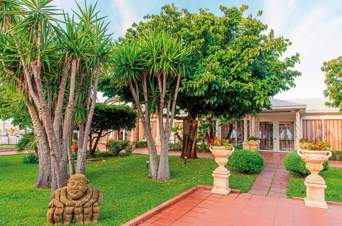 VOI Florio Resort