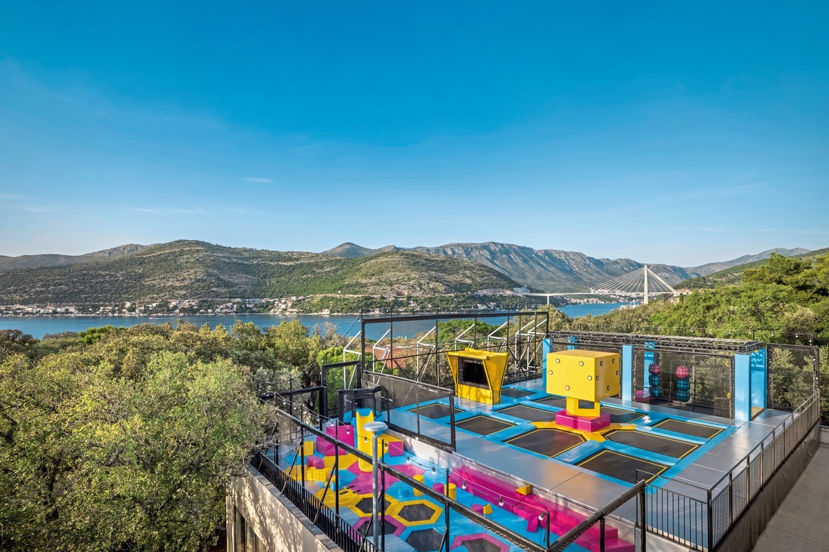 Valamar Tirena Hotel