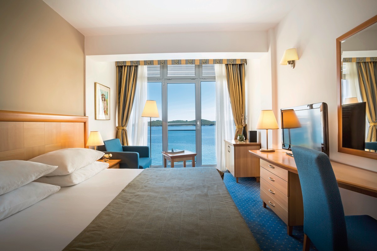 Aminess Vival Grand Azur Hotel