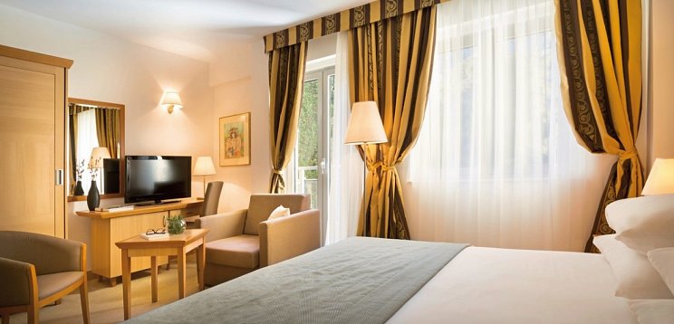 Aminess Vival Grand Azur Hotel