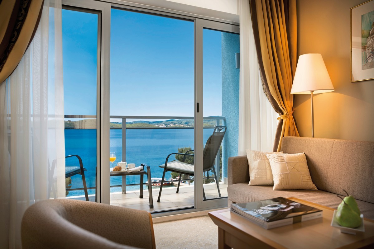 Aminess Vival Grand Azur Hotel
