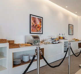 Regency Salgados Hotel & Spa