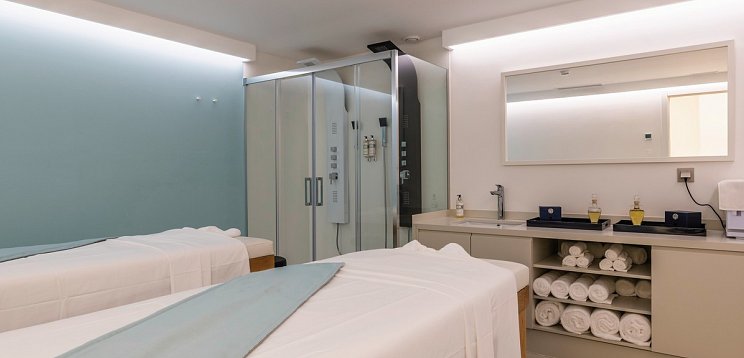 Regency Salgados Hotel & Spa