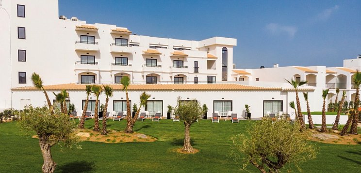 Regency Salgados Hotel & Spa
