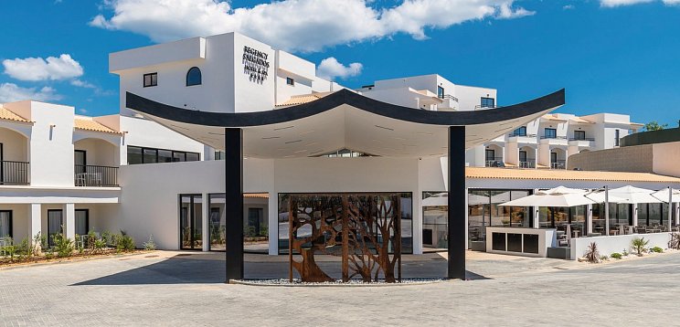 Regency Salgados Hotel & Spa