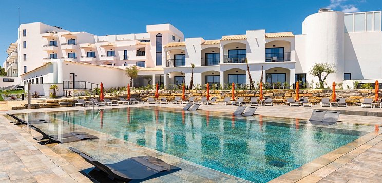 Regency Salgados Hotel & Spa