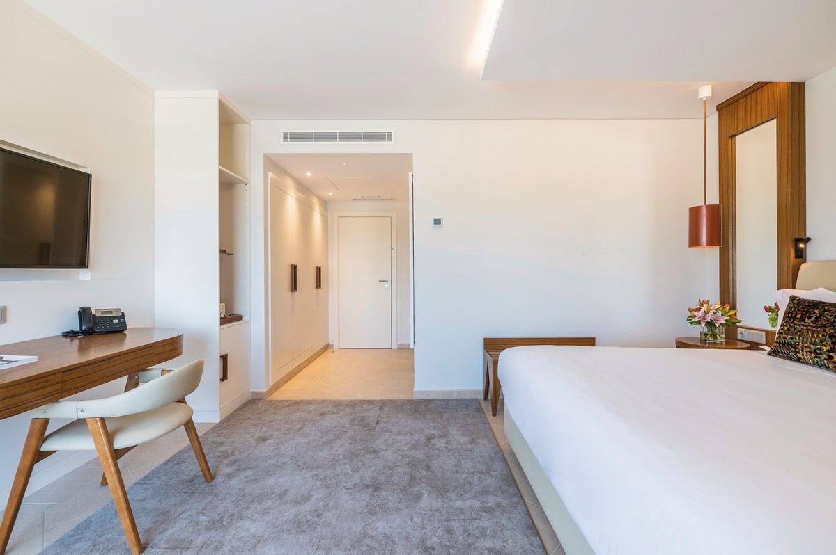 Regency Salgados Hotel & Spa