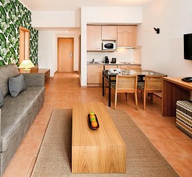 NH Marina Portimão Resort