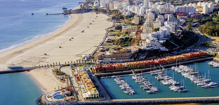 NH Marina Portimão Resort