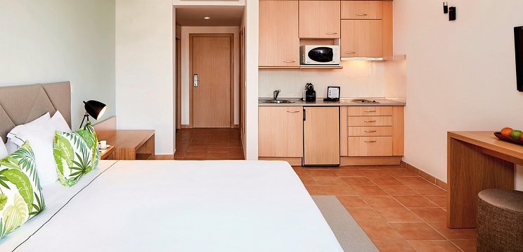 NH Marina Portimão Resort