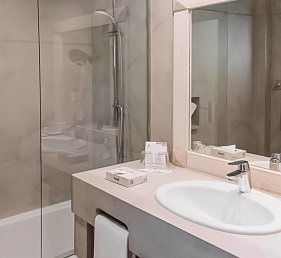 Costa d'Oiro Ambiance Village