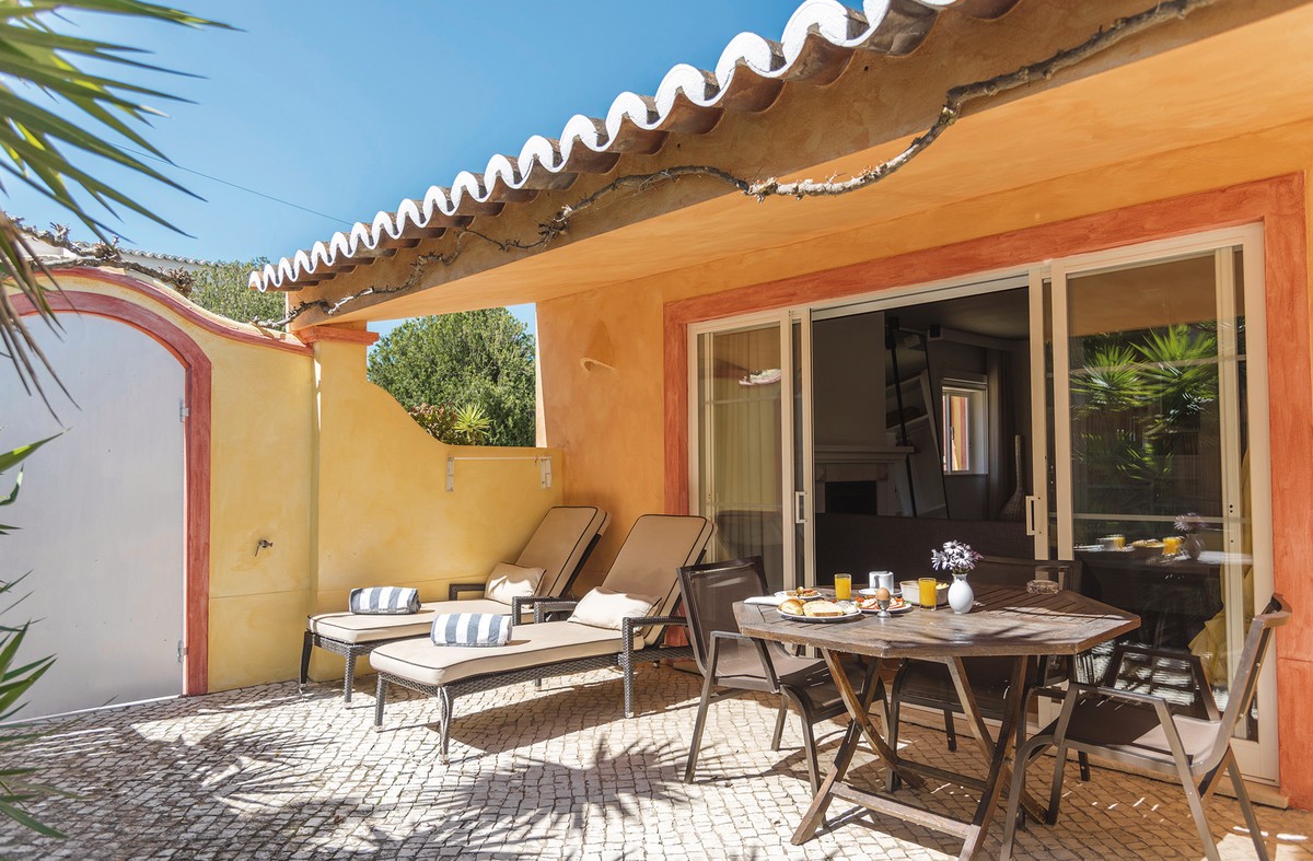 Costa d'Oiro Ambiance Village