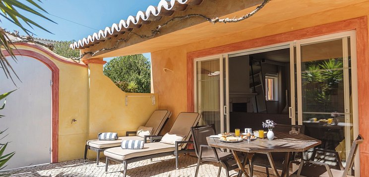 Costa d'Oiro Ambiance Village