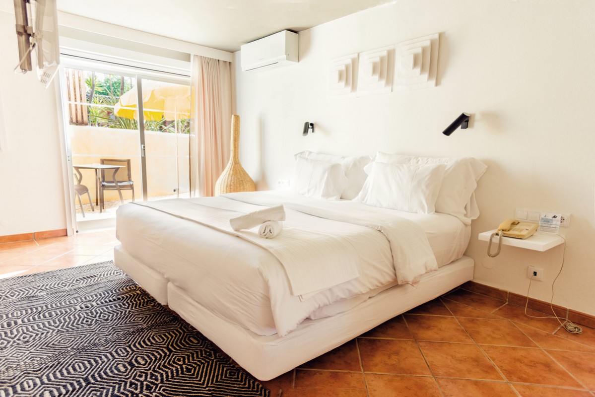 Costa d'Oiro Ambiance Village