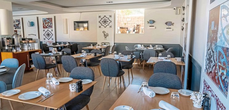 Costa d'Oiro Ambiance Village