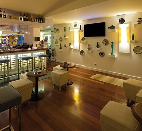 Costa d'Oiro Ambiance Village