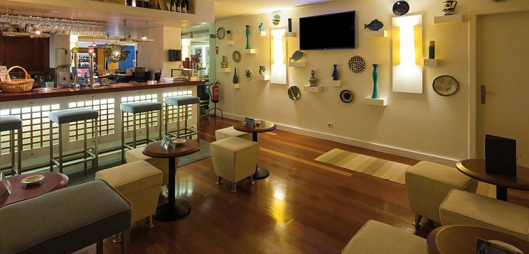 Costa d'Oiro Ambiance Village