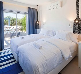 Costa d'Oiro Ambiance Village