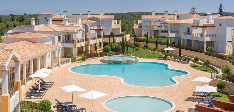 NAU Salema Beach Village