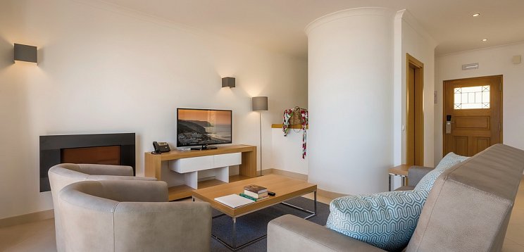 NAU Salema Beach Village