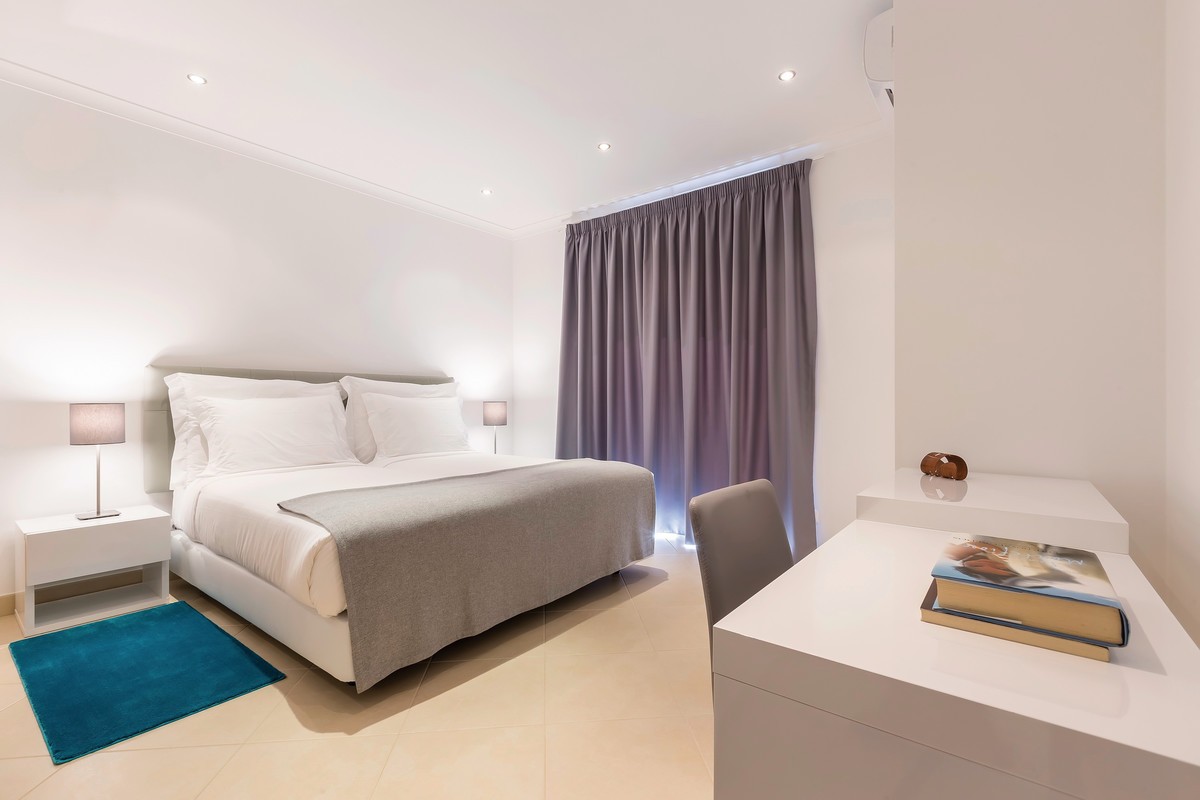 NAU Salema Beach Village