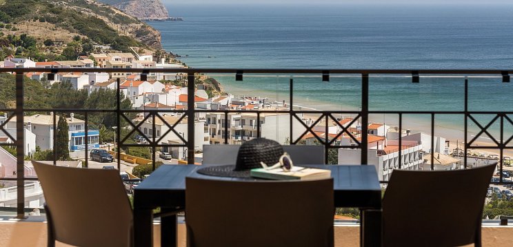 NAU Salema Beach Village