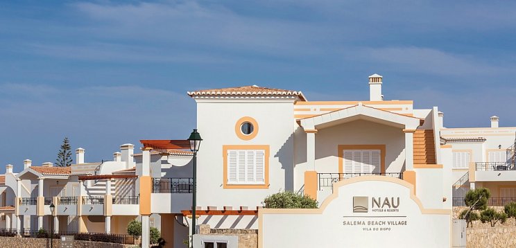 NAU Salema Beach Village