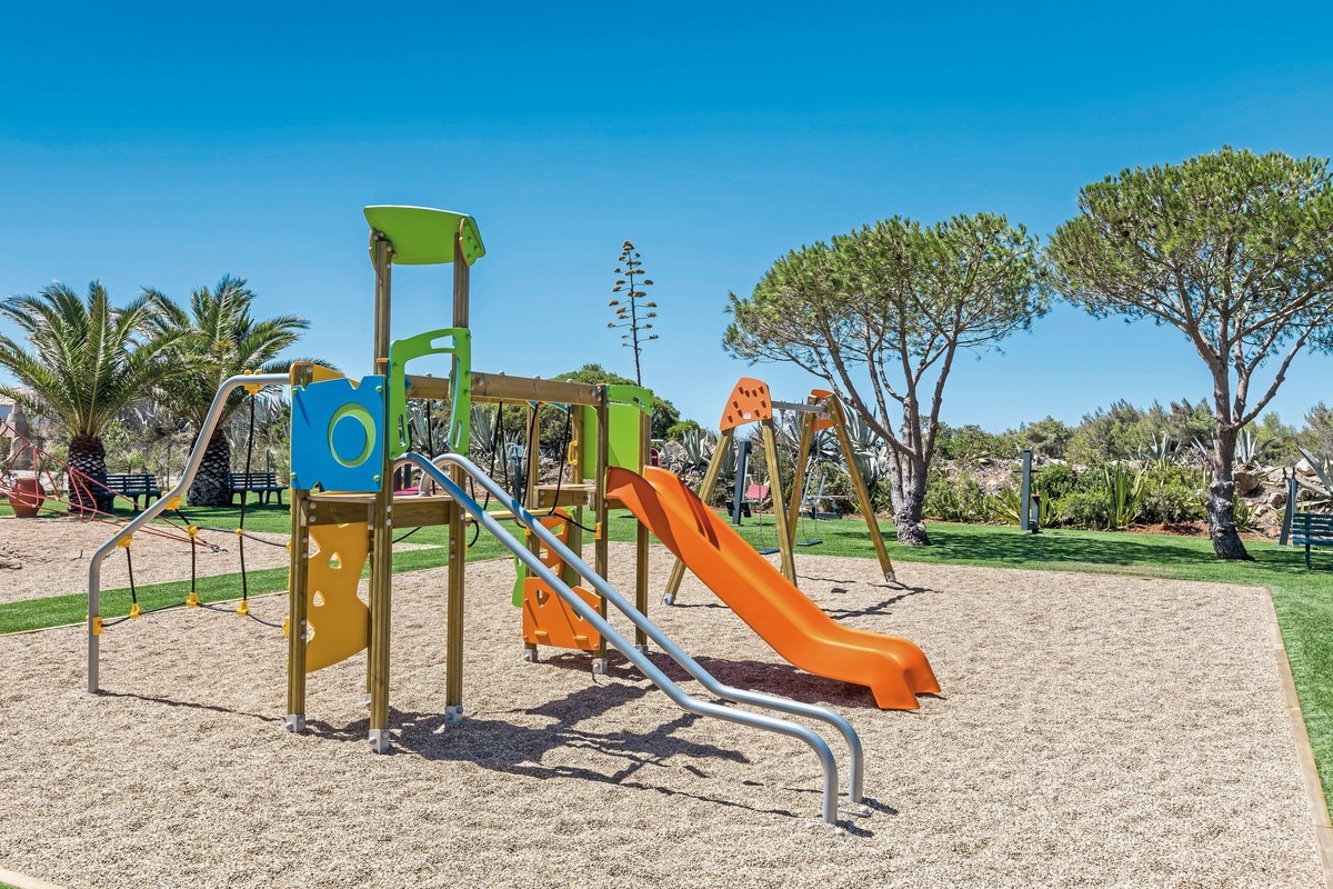 NAU Salema Beach Village