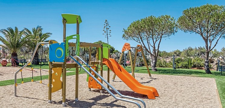 NAU Salema Beach Village