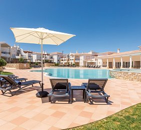 NAU Salema Beach Village