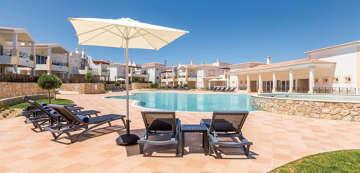 NAU Salema Beach Village