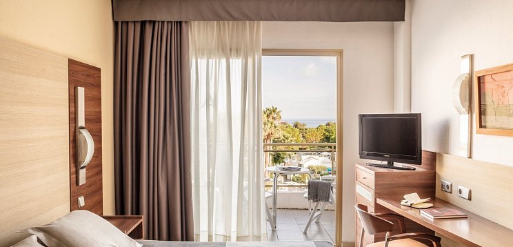 AQUA Hotel Aquamarina & Spa