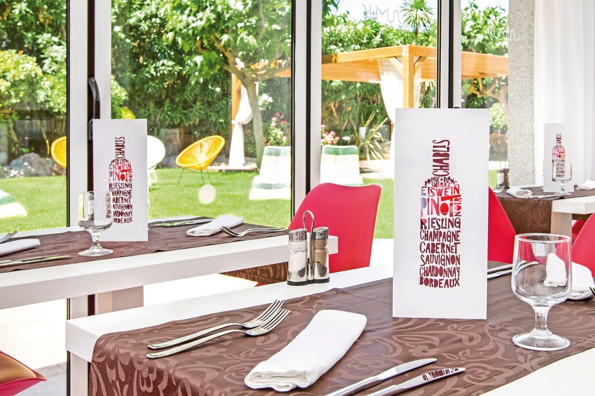 Sumus Hotel Monteplaya