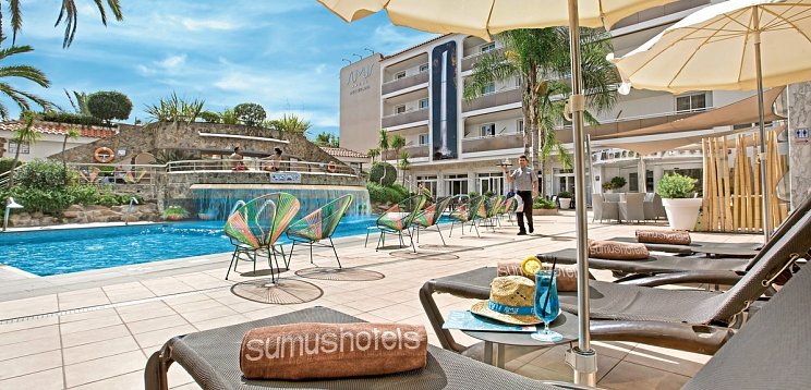 Sumus Hotel Monteplaya