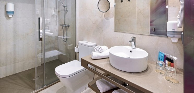 Sumus Hotel Monteplaya