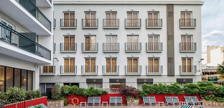 AQUA Hotel Bertran Park