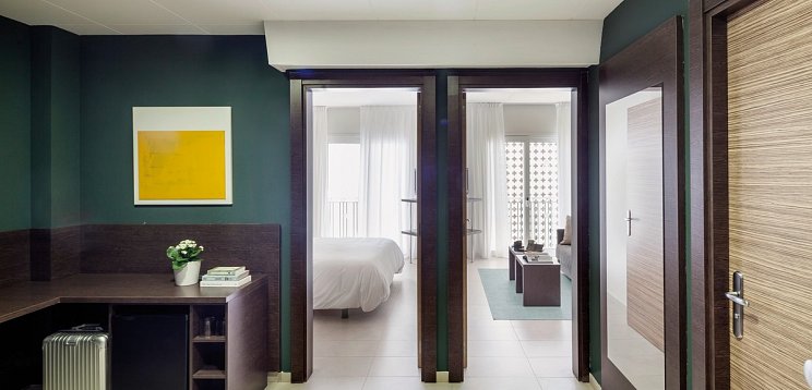 AQUA Hotel Bertran Park