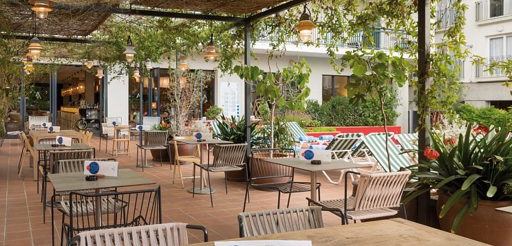 AQUA Hotel Bertran Park