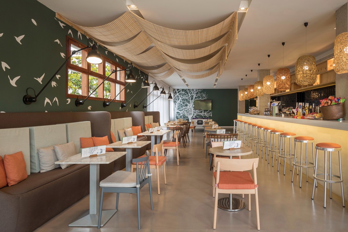 AQUA Hotel Bertran Park