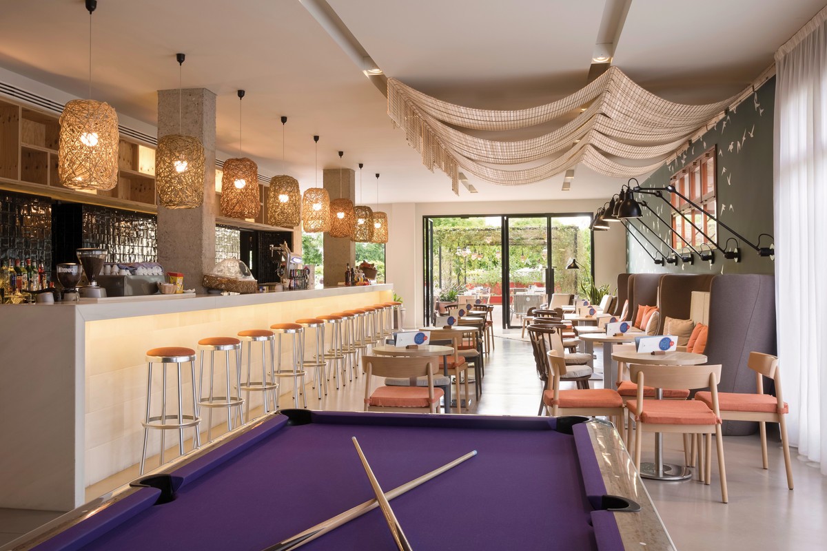 AQUA Hotel Bertran Park