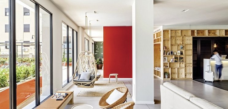 AQUA Hotel Bertran Park