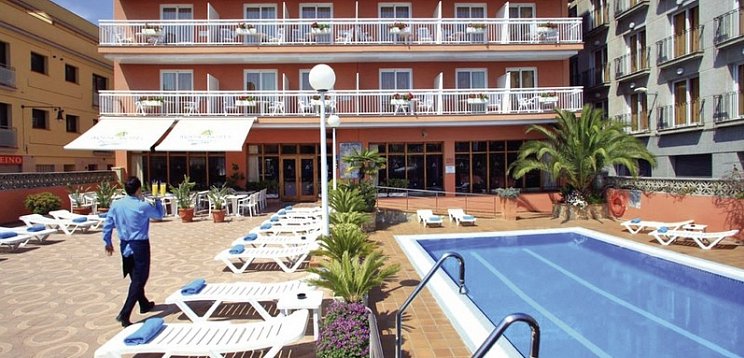 AQUA Hotel Bertran Park