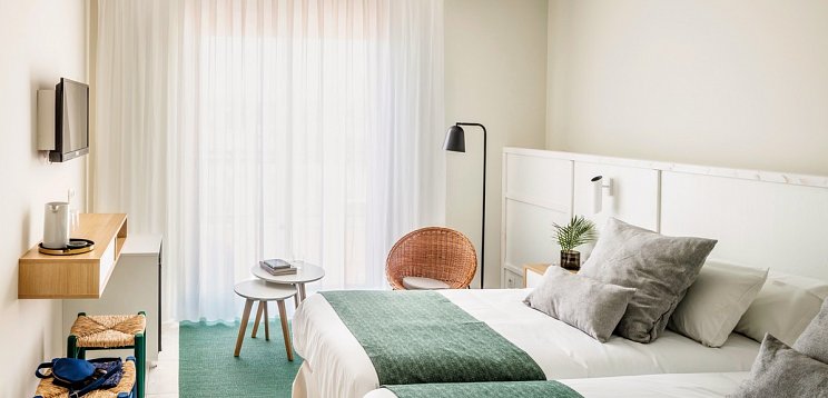 AQUA Hotel Bertran Park