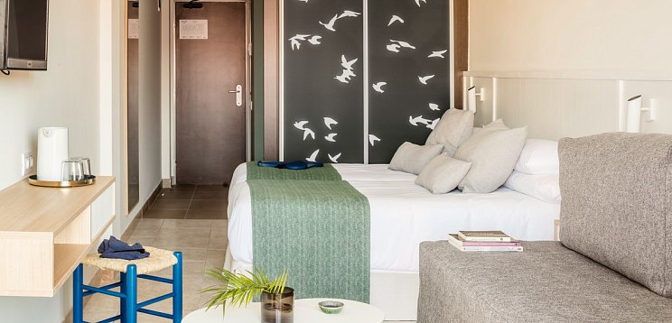 AQUA Hotel Bertran Park