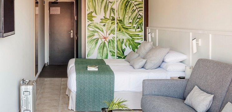 AQUA Hotel Bertran Park