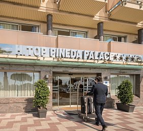 htop Pineda Palace Adults Only