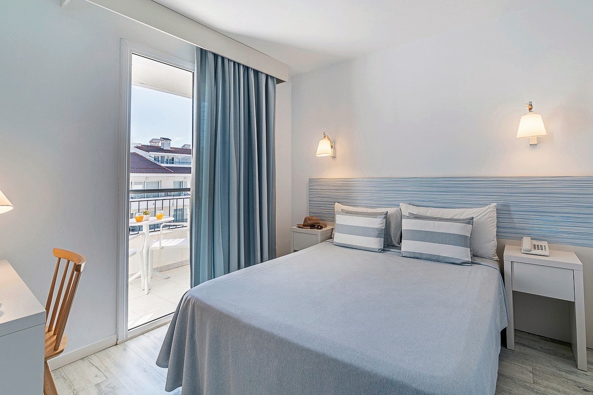 FERGUS Club Pineda Splash